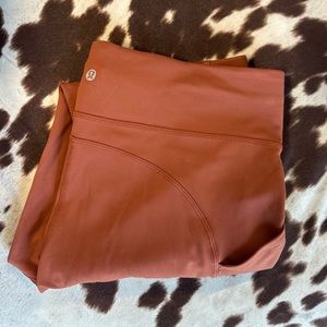 Lulu lemon Wunder Train Legging